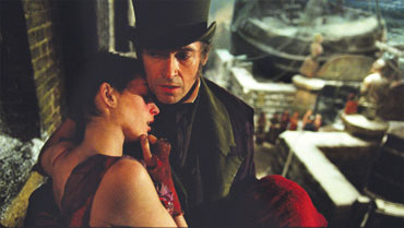 Les Miserables: Hathaway and Jackman
