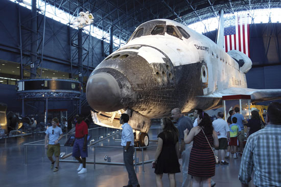 Udvar-Hazy Center: Space Shuttle Discovery