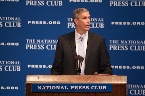 Arne Duncan.jpg