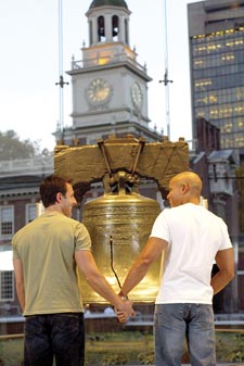 Gay 'Liberty' in Philadelphia: couple at the Liberty Bell