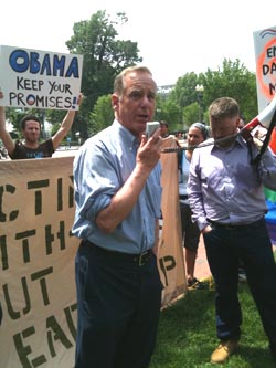 Howard Dead speaks to Get Equal rally against DADT