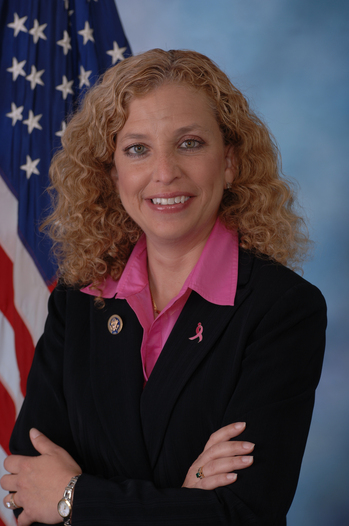Debbie_Wasserman_Schultz,_official_portrait,_112th_Congress.jpg
