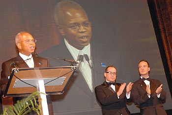 #51 of 58 : 2004-06-24_413_6111.jpg