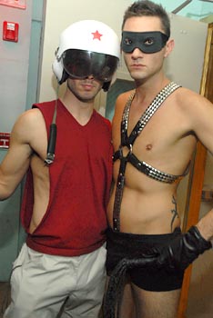 #24 of 56 : 2007-11-15_942_26772.jpg