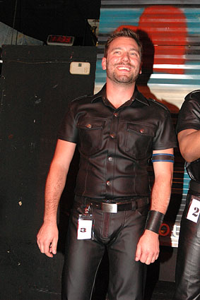 #40 of 91 : 2010-11-25_1485_63009.jpg