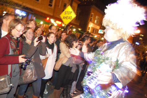 #19 of 257 : 2011-10-26_1657_77733.jpg