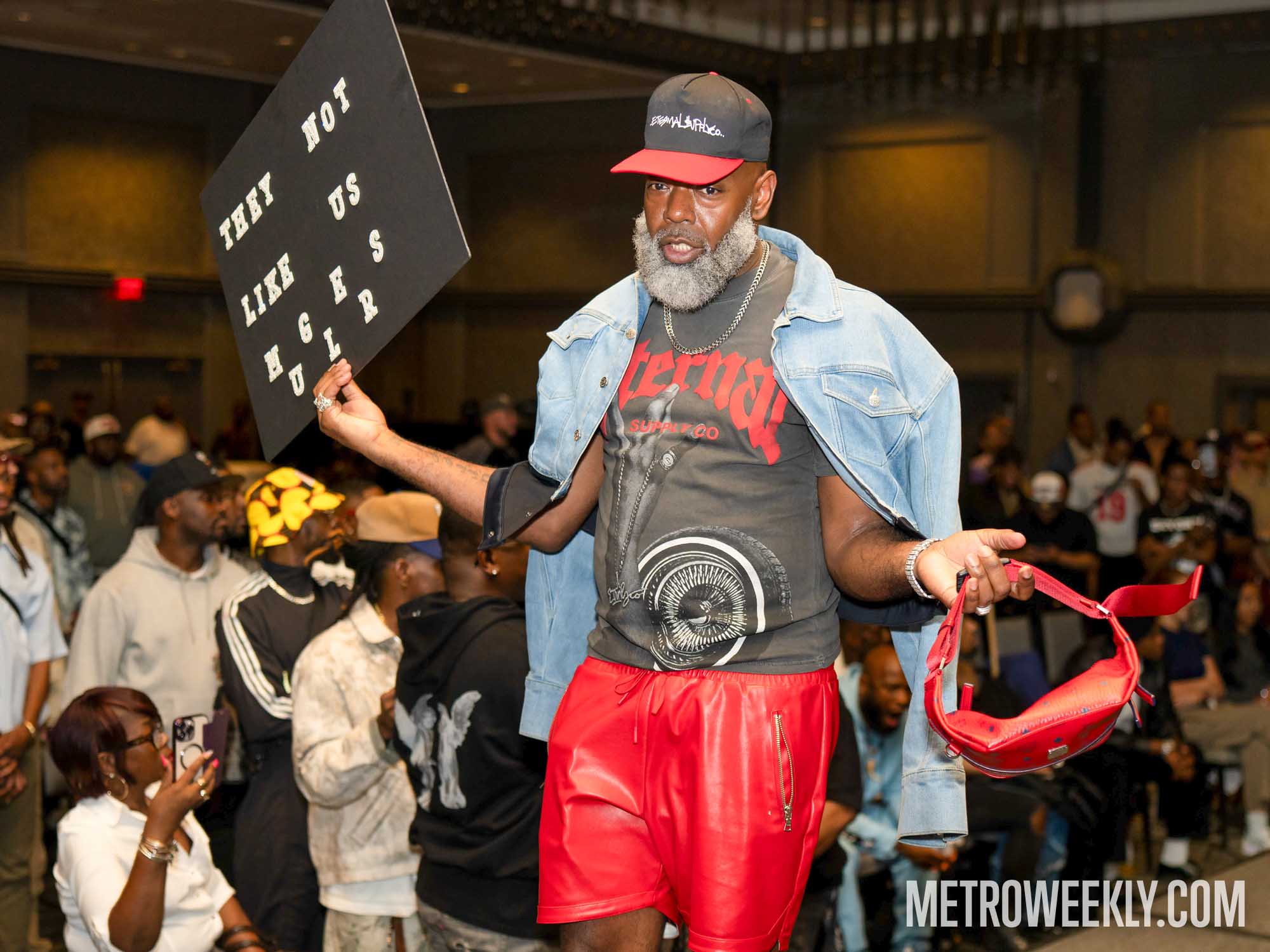 Chosen Metro Weekly Scene image