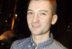 thumbnail photo