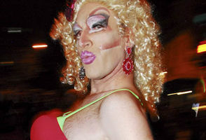 17th Street High Heel Race #128