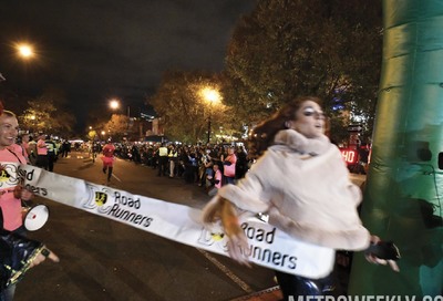 17th Street High Heel Race: Todd Franson #104