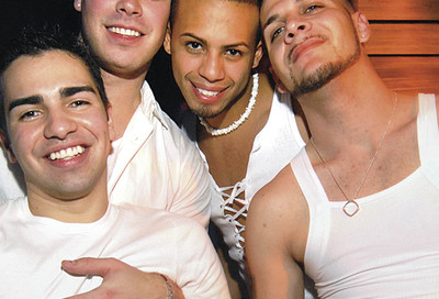 Retro Scene: Town Danceboutique’s White Party #3