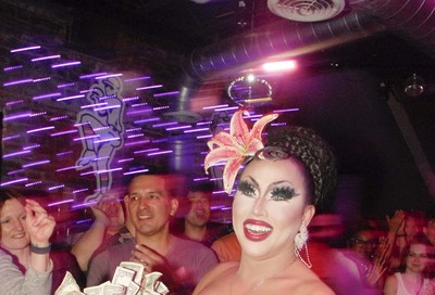 Sasha Colby at Pitchers #83