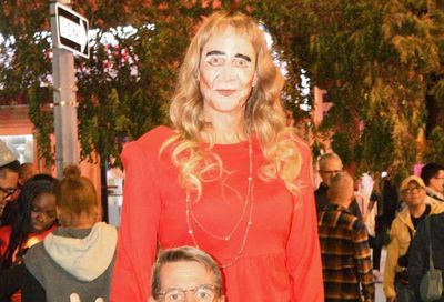 39th Annual 17th Street High Heel Race #17