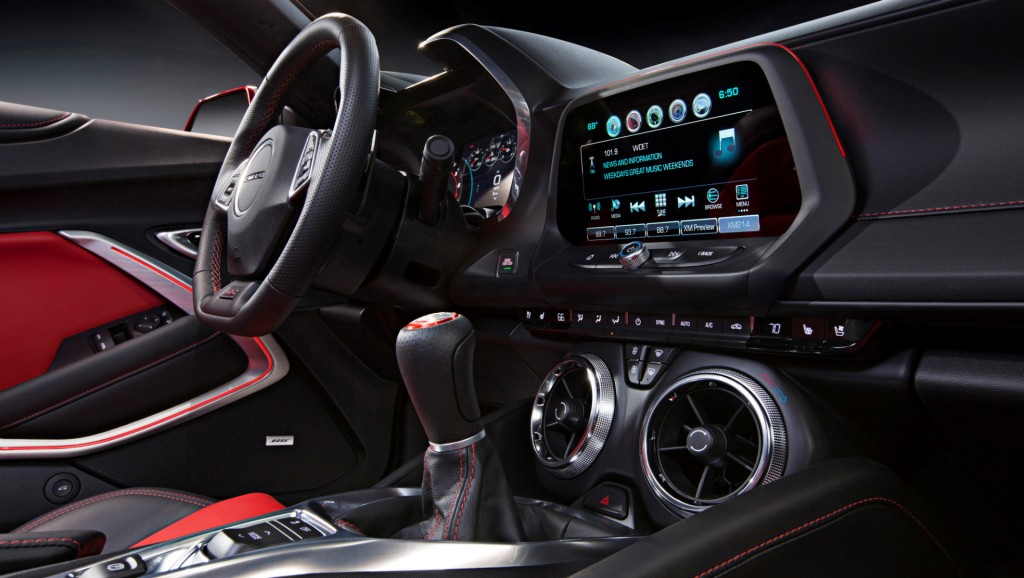 2016-Chevrolet-Camaro-020