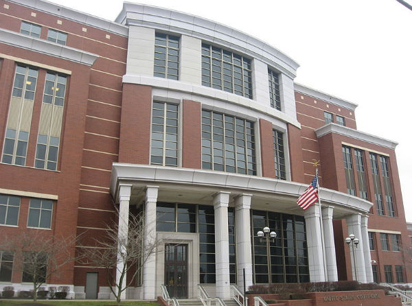 U.S. District Courthouse in Covington, Ky. (Credit: Nyttend, via Wikimedia Commons).