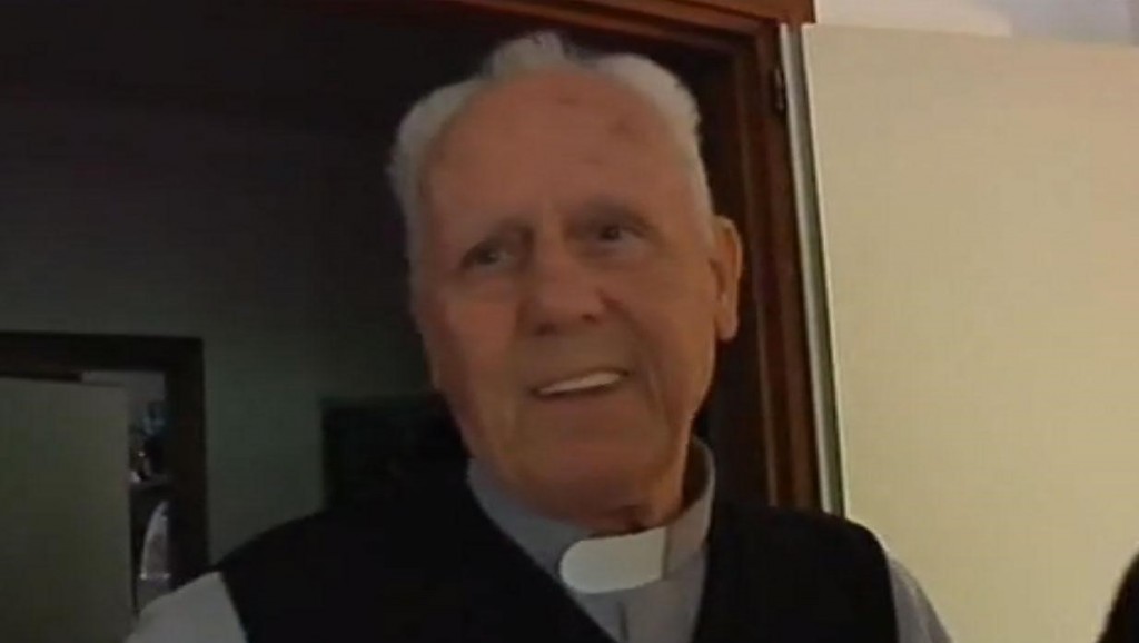 Priest Don Gino Flaim, Credit: La 7