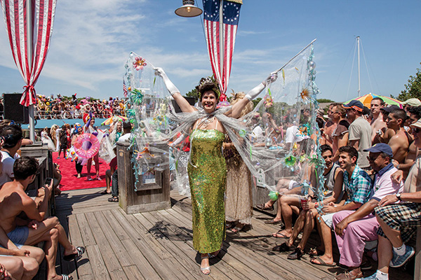 Invasion 2010 - Photo: Susan Kravitz
