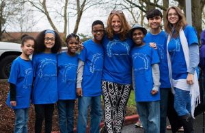 hart, lesbian, mother, children, crash