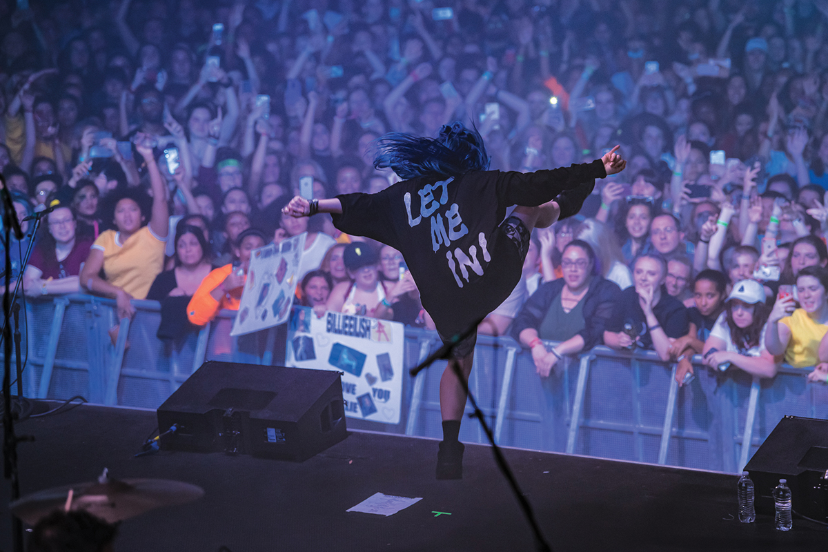 all things go festival - Billie Eilish, by Doug Van Sant - Metro Weekly all things go festival - Billie Eilish, by Doug Van Sant - Metro Weekly