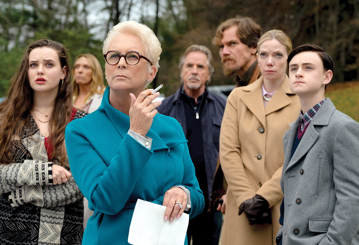 Review 'Knives Out' offers clever satire, genuine mystery