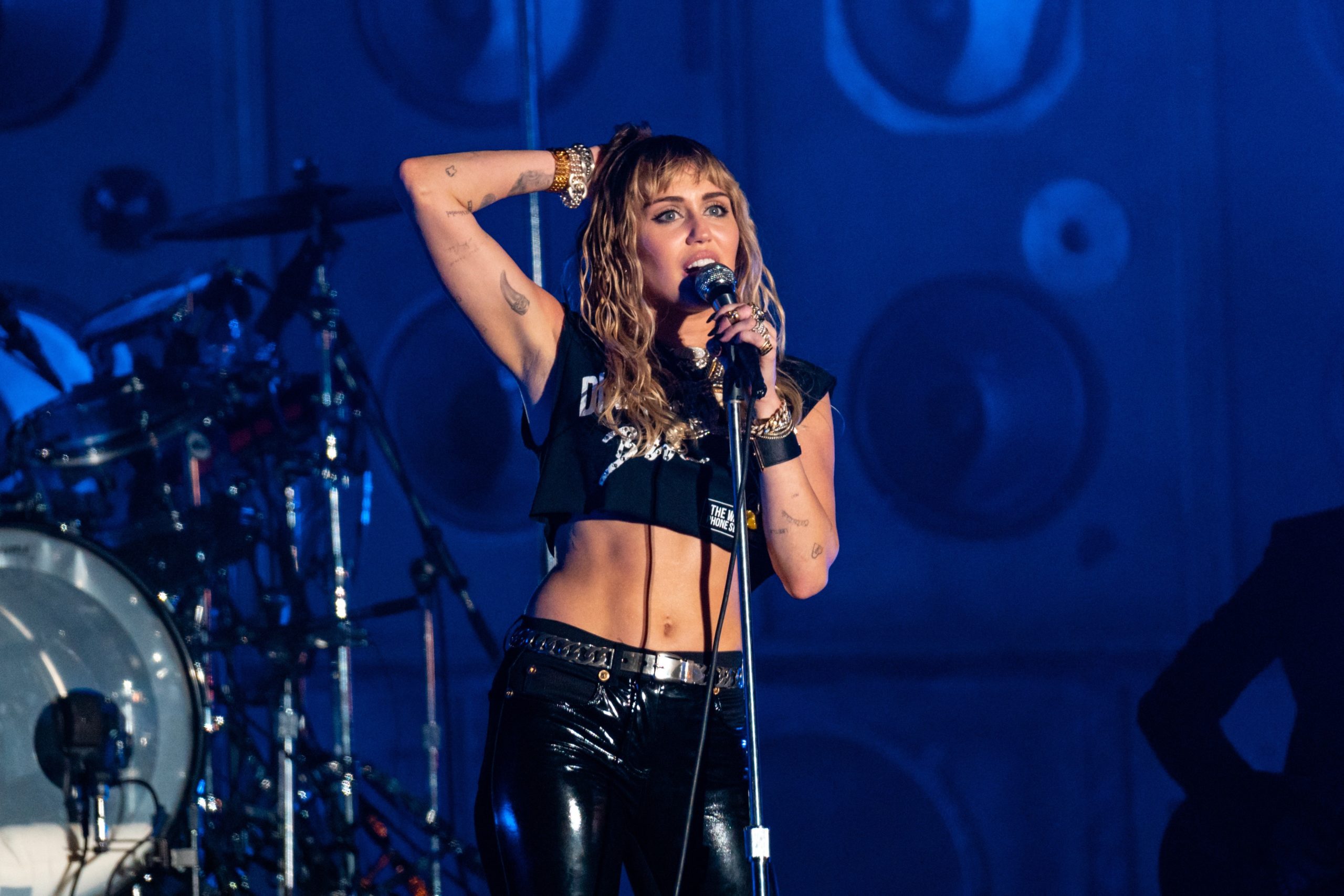 Miley Cyrus, gay, church, conversion therapy