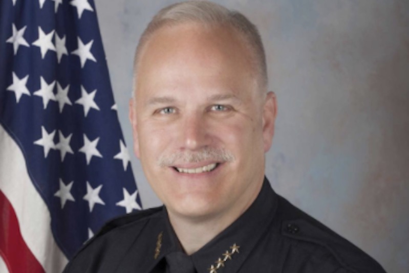 chris magnus