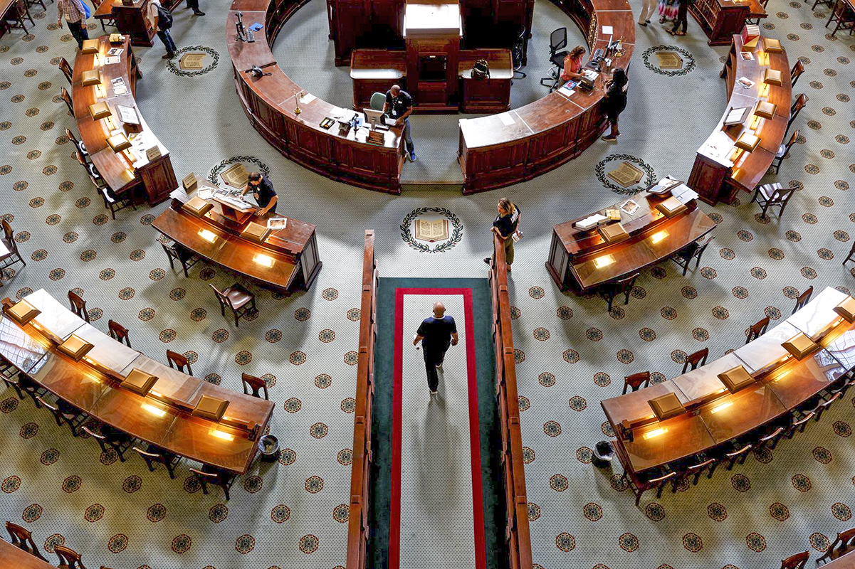 Library of Congress reopens just in time for "Summer Movies on the Lawn"