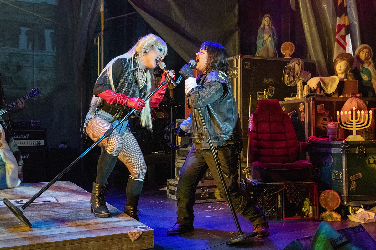 Olney Theatre Center, Hedwig and the Angry Inch: Mason Alexander Park -- Photo: Stan Barouh