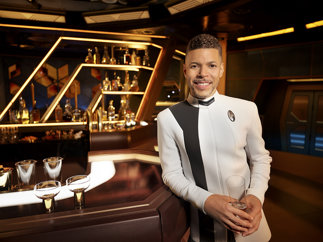 Star Trek: Discovery. Wilson Cruz as Dr. Hugh Culber -- Photo: Brendan Meadows/Paramount+ 