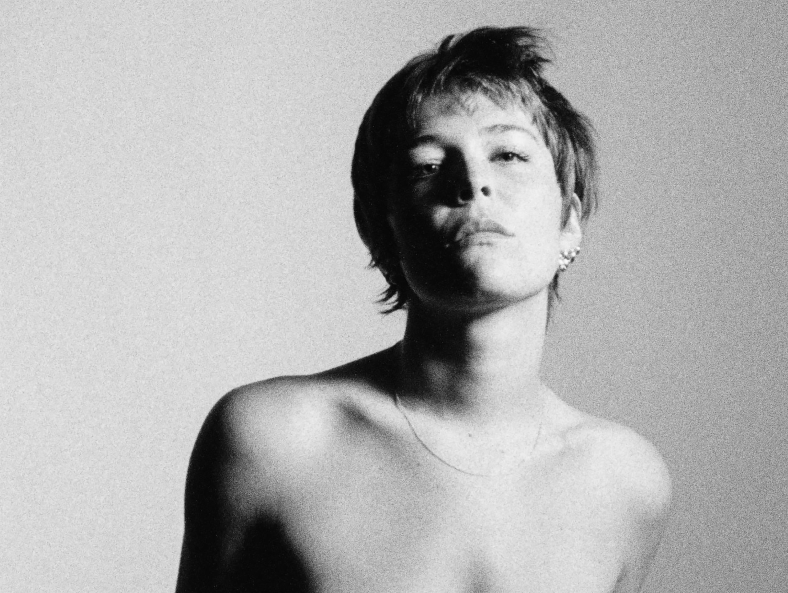 Maggie rogers topless