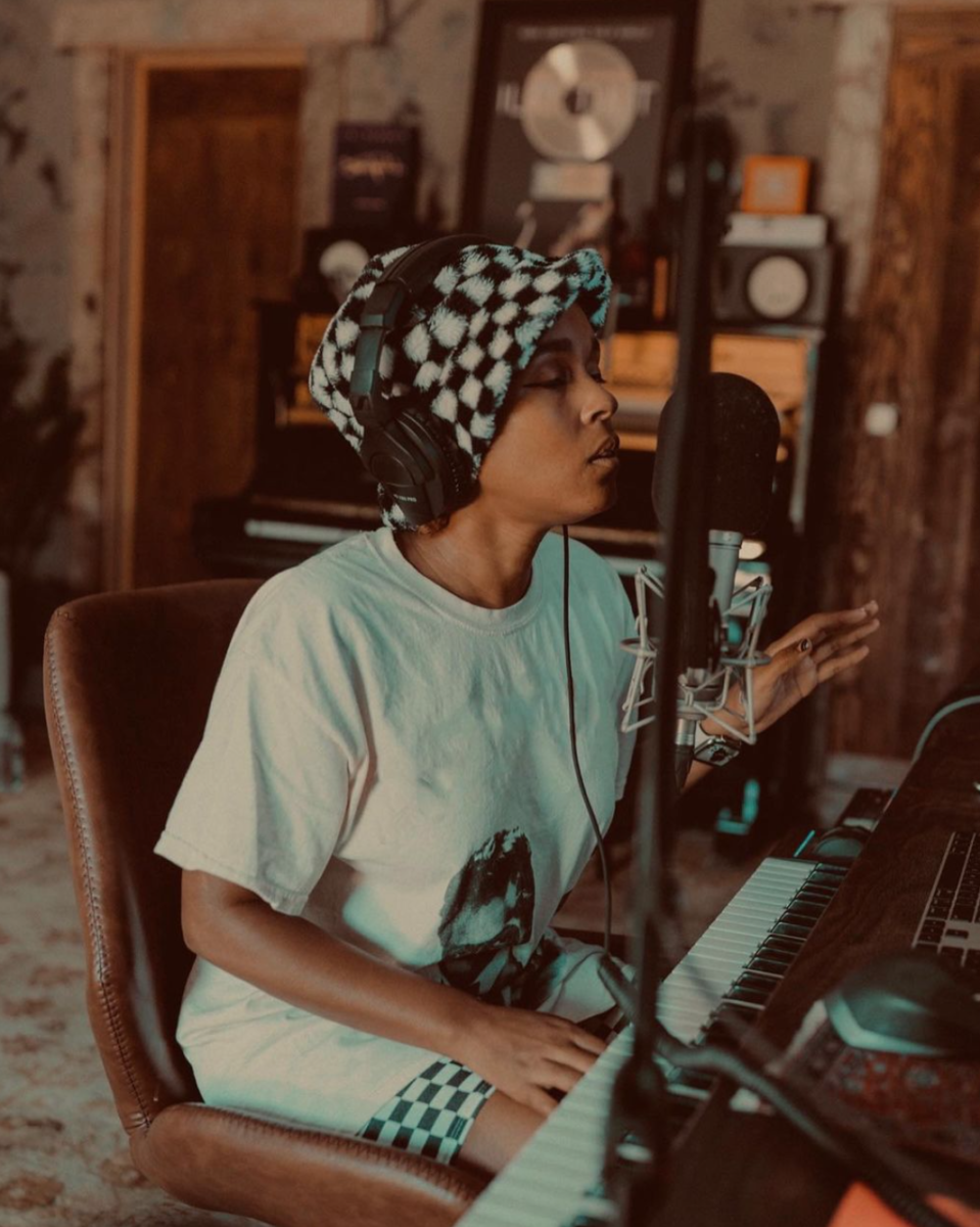 Janelle Monáe -- Photo via instagram.com/janellemonae/