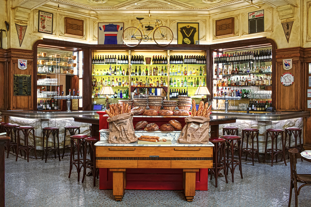 Le Diplomate - Photo: Graham Studios