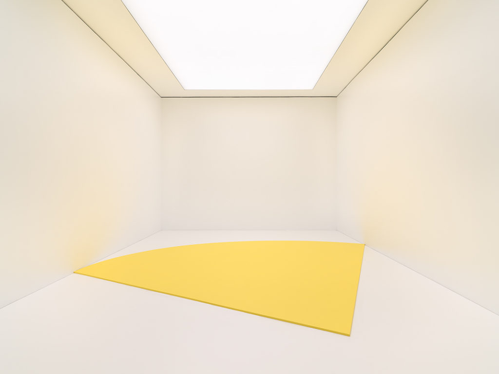 Ellsworth Kelly's Yellow Curve, 1990 - Photo: Ron Amatutz