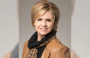 Kerri Seekins-Crowe