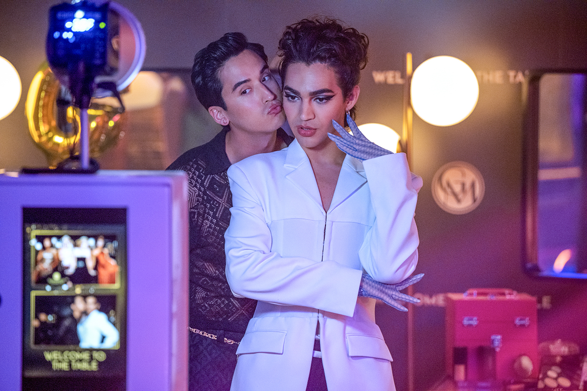 Glamorous. (L to R) Michael Hsu Rosen, Miss Benny -- Photo: Amanda Matlovich/Netflix