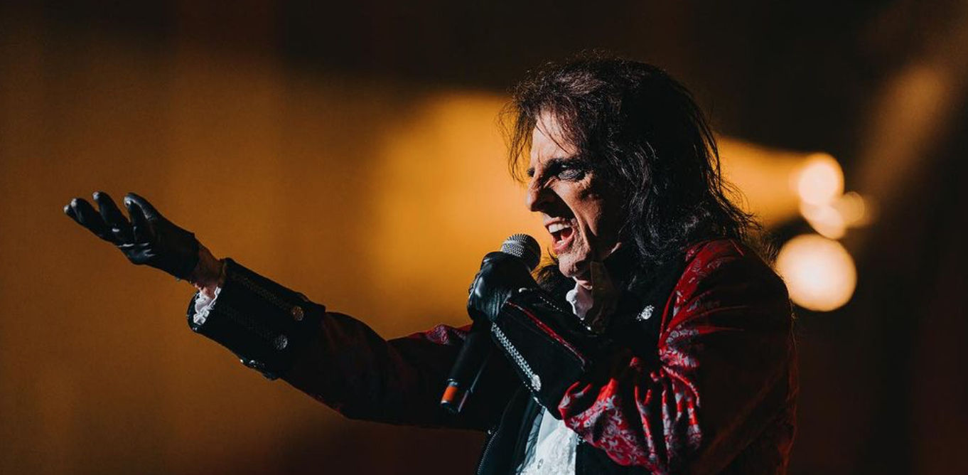Alice Copper (photo by Aaron Perry) (instagram.com)