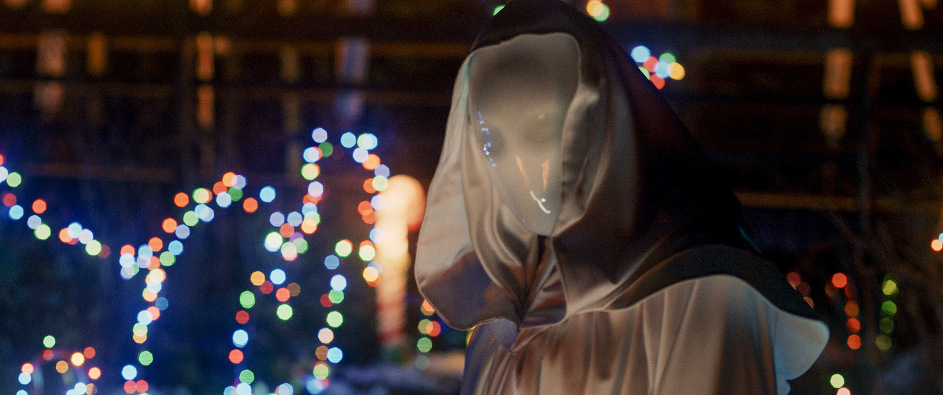 'It's a Wonderful Knife' is the Gay Holiday Slasher Movie You Need - Vimarsana News