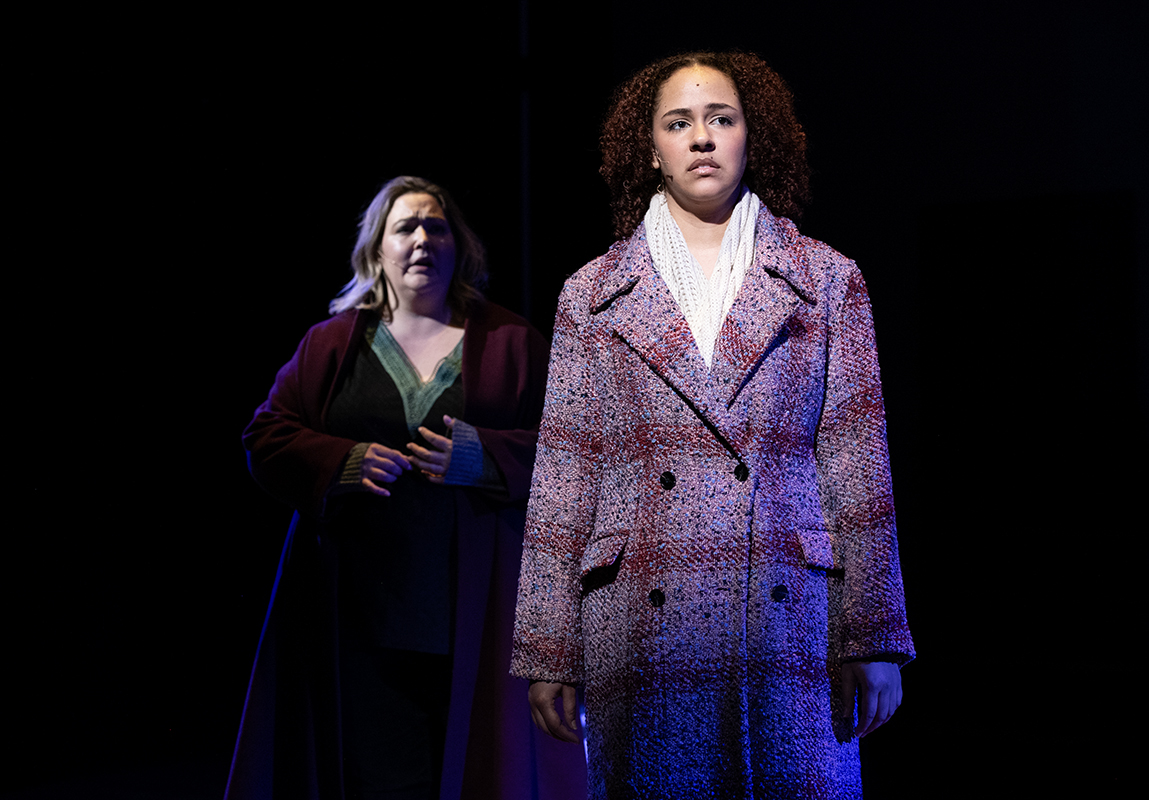 Next to Normal: Tracy Lynn Olivera and Sophia Early -- Photo: Margot Schulman Photography