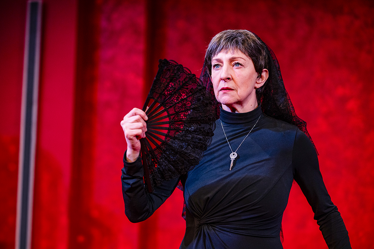 House of Bernarda Alba: Luz Nicolás - Photo: Daniel Martínez