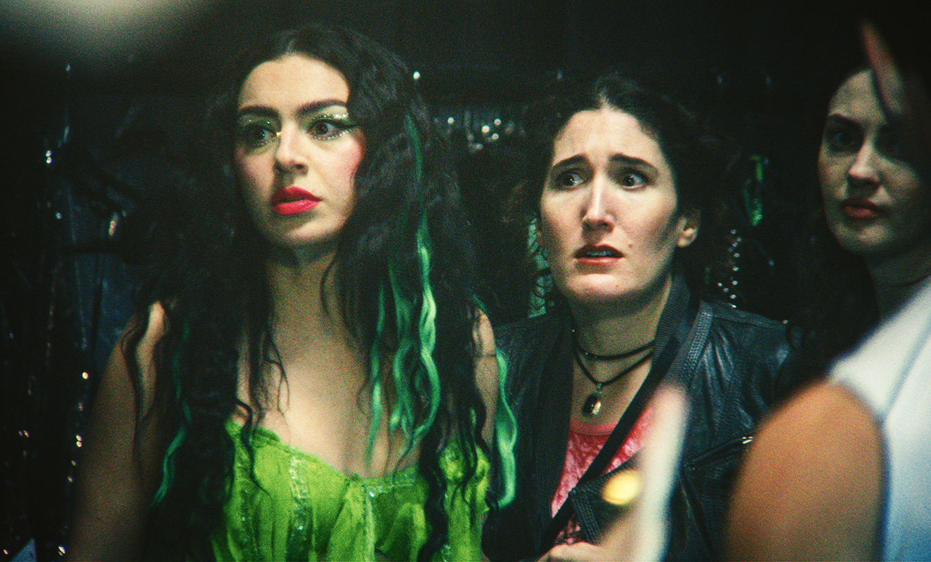 The Moment: Charli XCX and Kate Berlant - Photo: A24