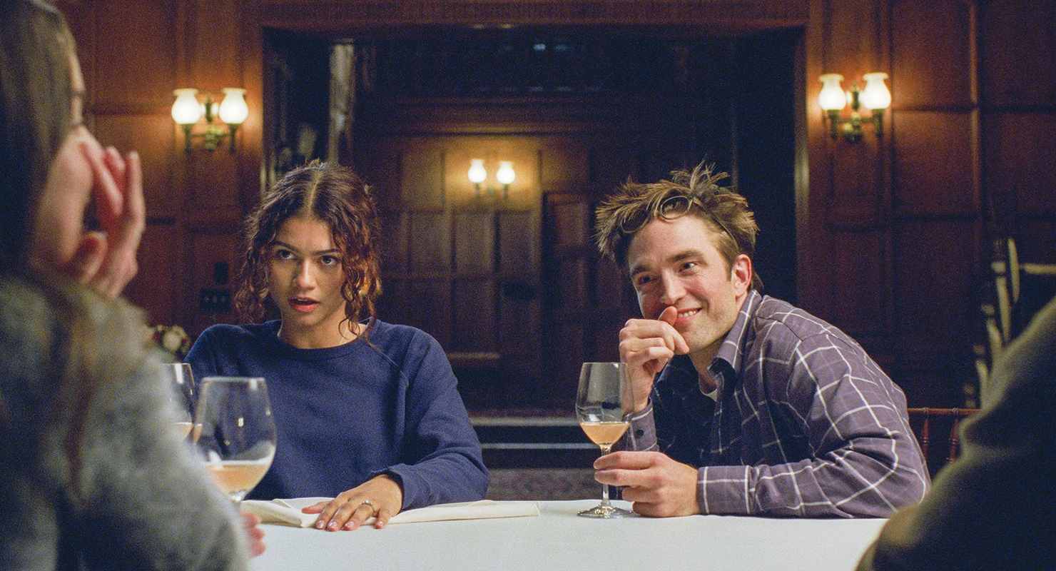 The Drama: Zendaya and Robert Pattinson - Photo: A24